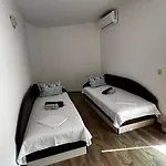 двуспален георги кондолов דירה